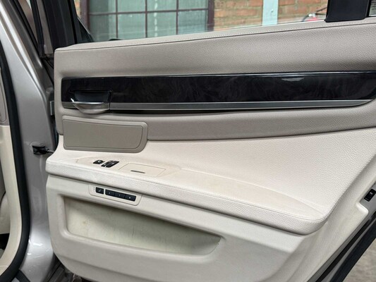 BMW 750i xDrive High 4.4 V8 Executive 408pk 2010 7-Serie, L-524-ZV