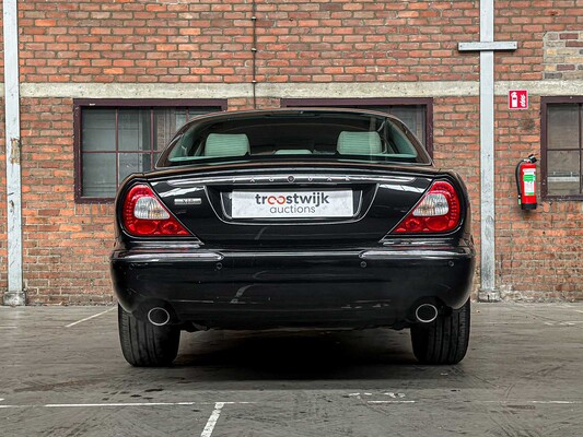 Jaguar XJ8 3.5 V8 258pk 2003 Youngtimer