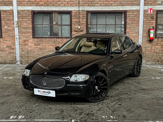 Maserati Quattroporte 4.2 V8 Duo Select 400pk 2006, L-851-RK Youngtimer