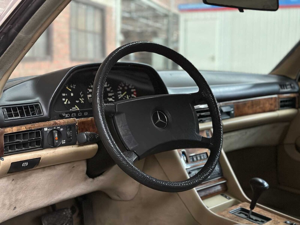 Mercedes-Benz 500 SEC 5.0 V8 245 PS 1985 W126