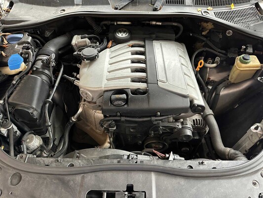 Volkswagen Touareg 3.2 V6 220pk 2003, 07-NG-JJ Youngtimer