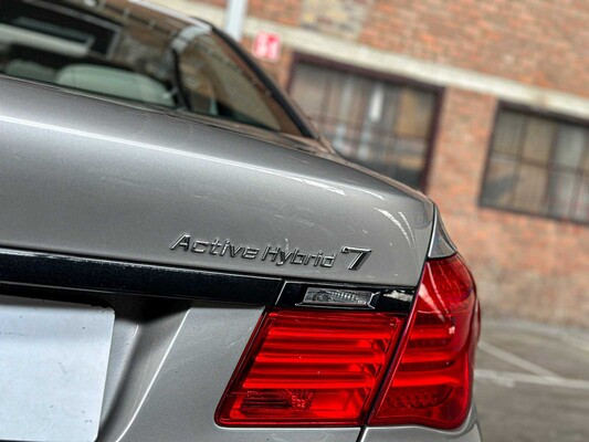 BMW 750i ActiveHybrid 4,4 V8 407 PS 2010 7er, 02-PGJ-7 Youngtimer
