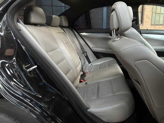 Mercedes-Benz C350 Elegance C-klasse 272PK 2008, 1-TRJ-54