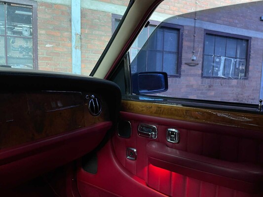 Bentley Brooklands 6.75 V8 245pk 1996 -Youngtimer-