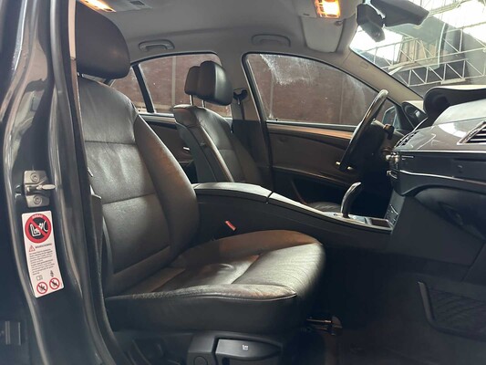 BMW 525i Business Line Edition II 218pk 2009 5-serie, 71-JXB-8 Youngtimer