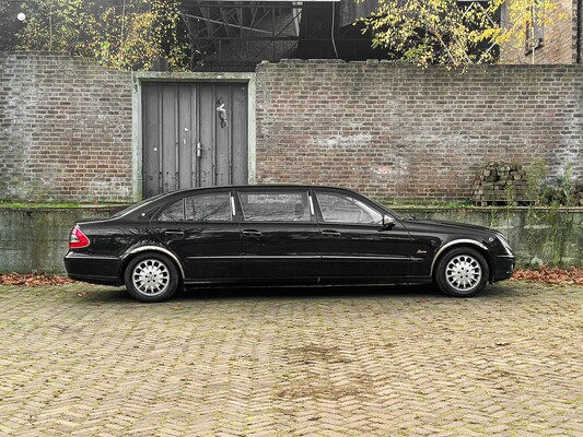 Mercedes-Benz E200 Limousine 2007 E-Klasse (Origineel-NL + 1e Eigenaar), 92-XK-RH Youngtimer