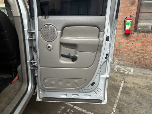 Dodge Ram 1500 4.7l V8 magnum 243pk 2002, VSZ-46-Z