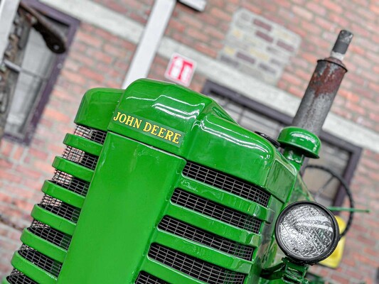 John Deere Model M 2-Cilinder 20pk 1952 Trekker Oldtimer