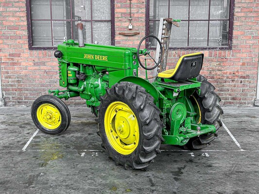 John Deere Model M 2-Cilinder 20pk 1952 Trekker Oldtimer