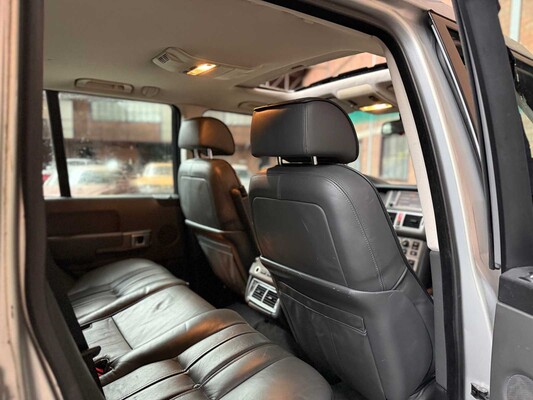 Land Rover Range Rover 4.4 V8 Vogue 286pk 2002, 67-SJ-DS Youngtimer