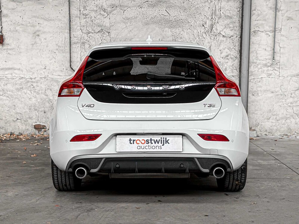 Volvo V40 1.5 T3 Polar+ Sport 152PK 2019, G-819-BH