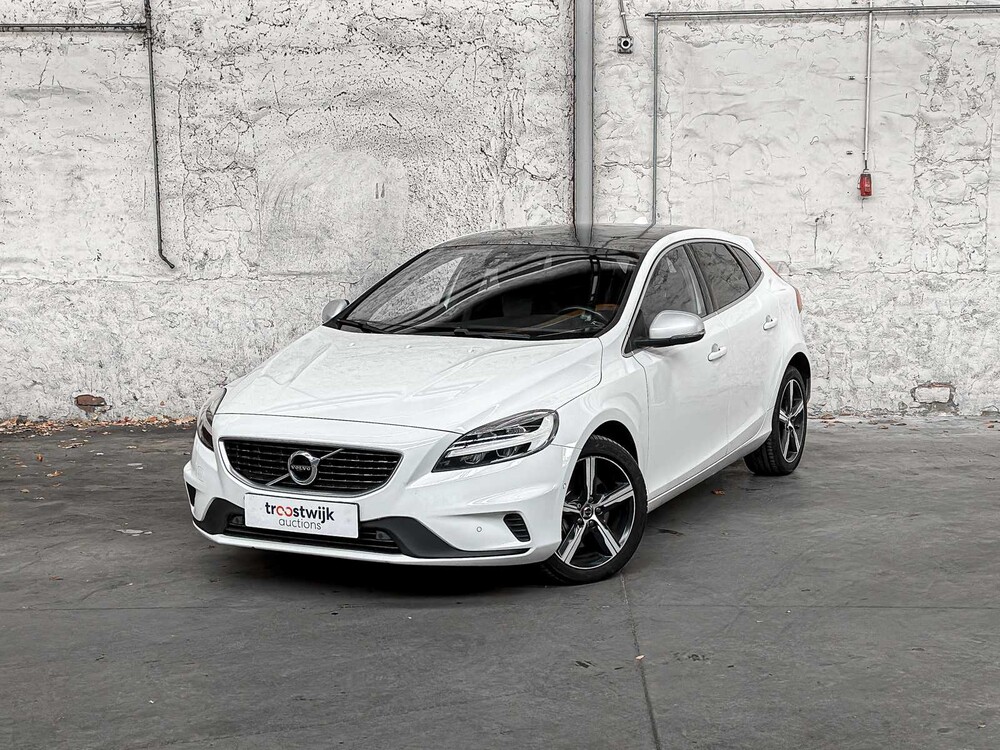 Volvo V40 1.5 T3 Polar+ Sport 152PK 2019, G-819-BH
