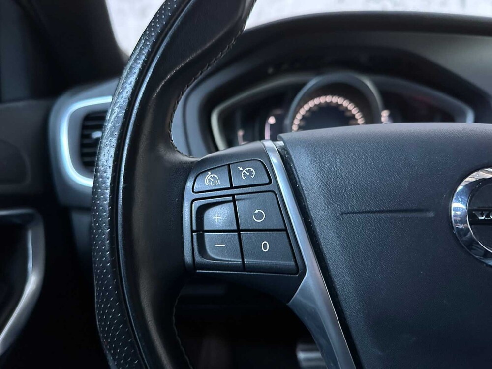 Volvo V40 1.5 T3 Polar+ Sport 152PK 2019, G-819-BH