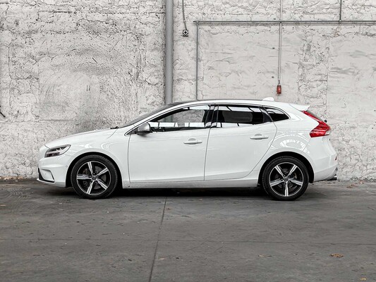 Volvo V40 1.5 T3 Polar+ Sport 152PK 2019, G-819-BH