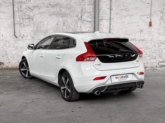 Volvo V40 1.5 T3 Polar+ Sport 152PK 2019, G-819-BH