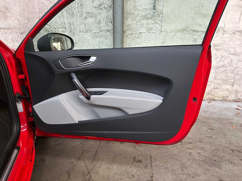 Audi A1 1.4 TFSI Amb. PL. B. 122PK 2011, 56-PDD-6