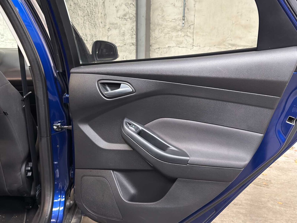 Ford Focus Wagon 1.0 EcoB. Edit. Plus 125hp 2014, 2-XLH-94