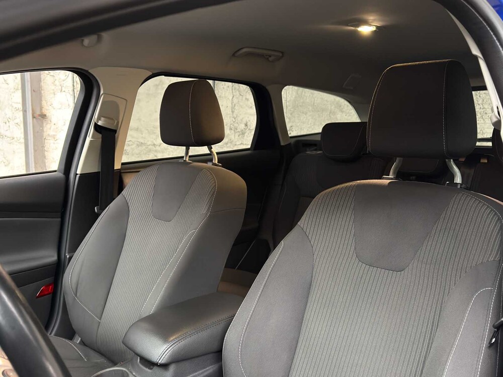 Ford Focus Wagon 1.0 EcoB. Edit. Plus 125hp 2014, 2-XLH-94