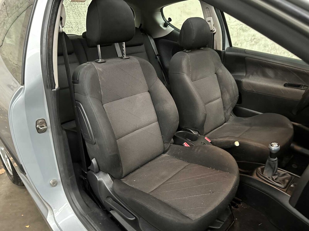 Peugeot 207 1.4 VTi XS Pack 95Pk 2007, 43-SRF-3