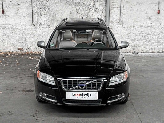 Volvo V70 1.6 T4 Lim. Edition 179PK 20011, 42-RRK-6