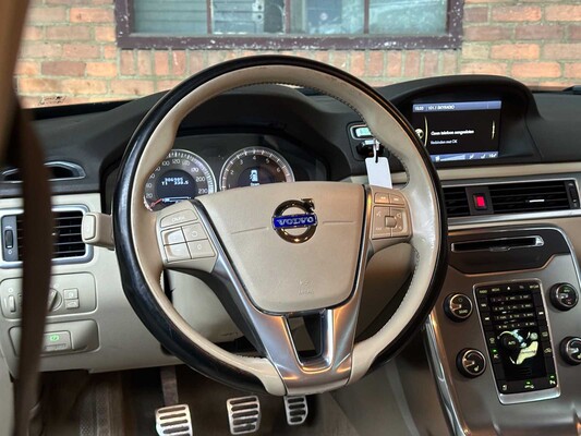 Volvo V70 1.6 T4 Lim. Edition 179PK 20011, 42-RRK-6