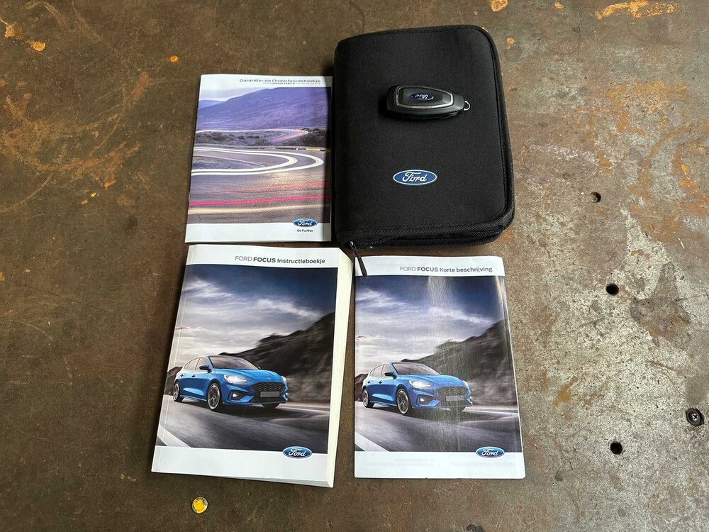 Ford Focus Wagon 1.0 EBH ST L. XBns 135PK 2021, K-337-PN