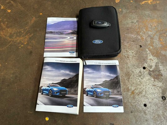 Ford Focus Wagon 1.0 EBH ST L. XBns 135PK 2021, K-337-PN