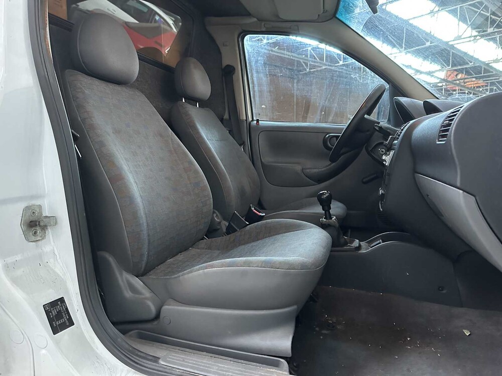 Opel Combo 1.7 DI City 65HP 2004, 20-BP-SP