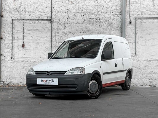 Personen- en bedrijfsauto's te Boxmeer