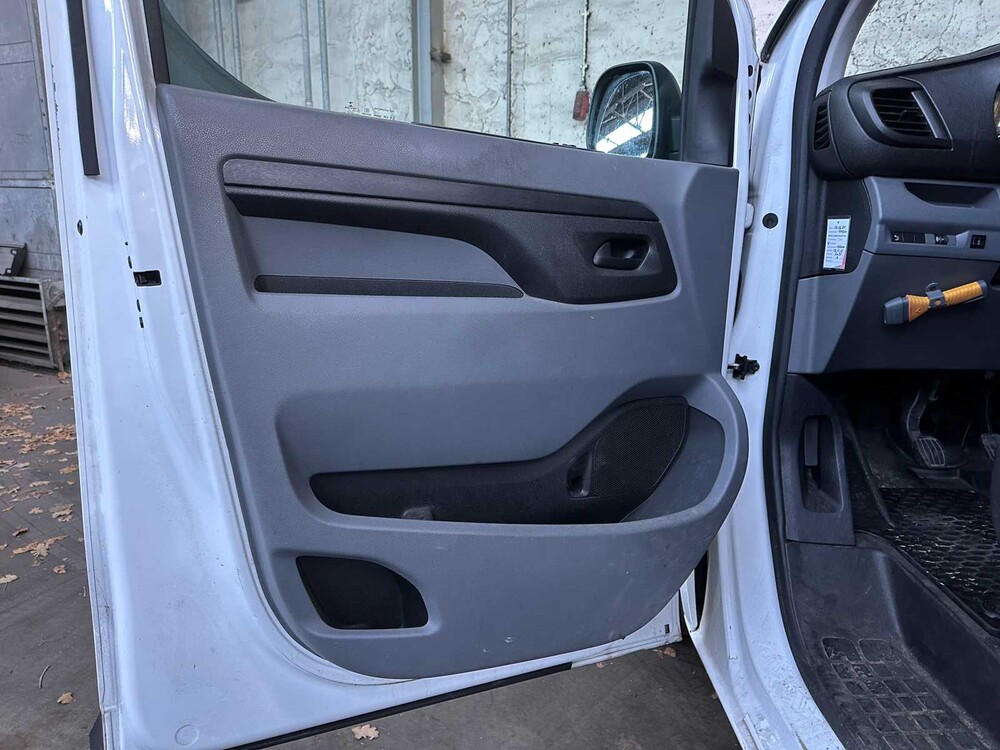 Citroen Jumpy 1.6 BlueHDI 95 Co M 95HP 2017, V-429-GJ