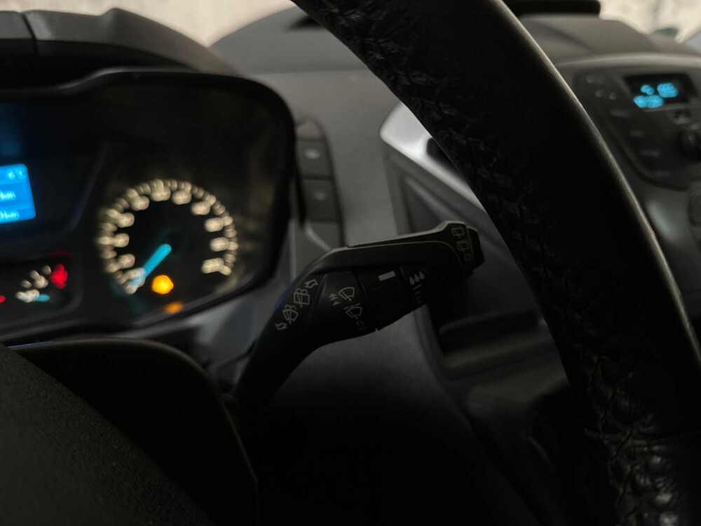 Ford Transit Custom 310 2.0 TDCI L1H2 Tr 9 persoons 105PK 2016, T-620-PV