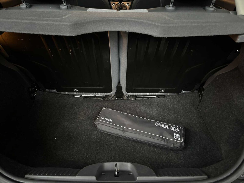 Fiat 500 0.9 TwinAir T Lounge 80HP 2017 (Original-NL), PT-404-N