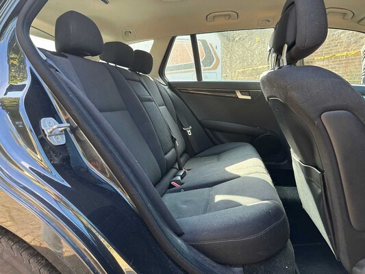 Mercedes-Benz C180 Estate Business 125 C-Klasse 157pk 2011, 26-RXV-7
