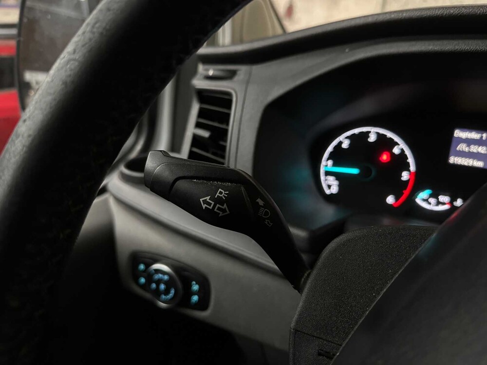 Ford Transit Custom 320 2,0 TDCI L1H2 Tr 9 Personen 103 PS 2018, N-814-HS