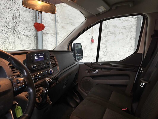 Ford Transit Custom 320 2.0 TDCI L1H2 Tr 9 persoons 103PK 2018, N-814-HS