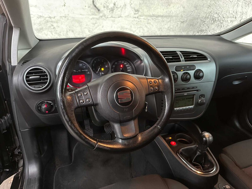 SEAT Leon 1.6 Sport 102PK 2008, KB-713-G