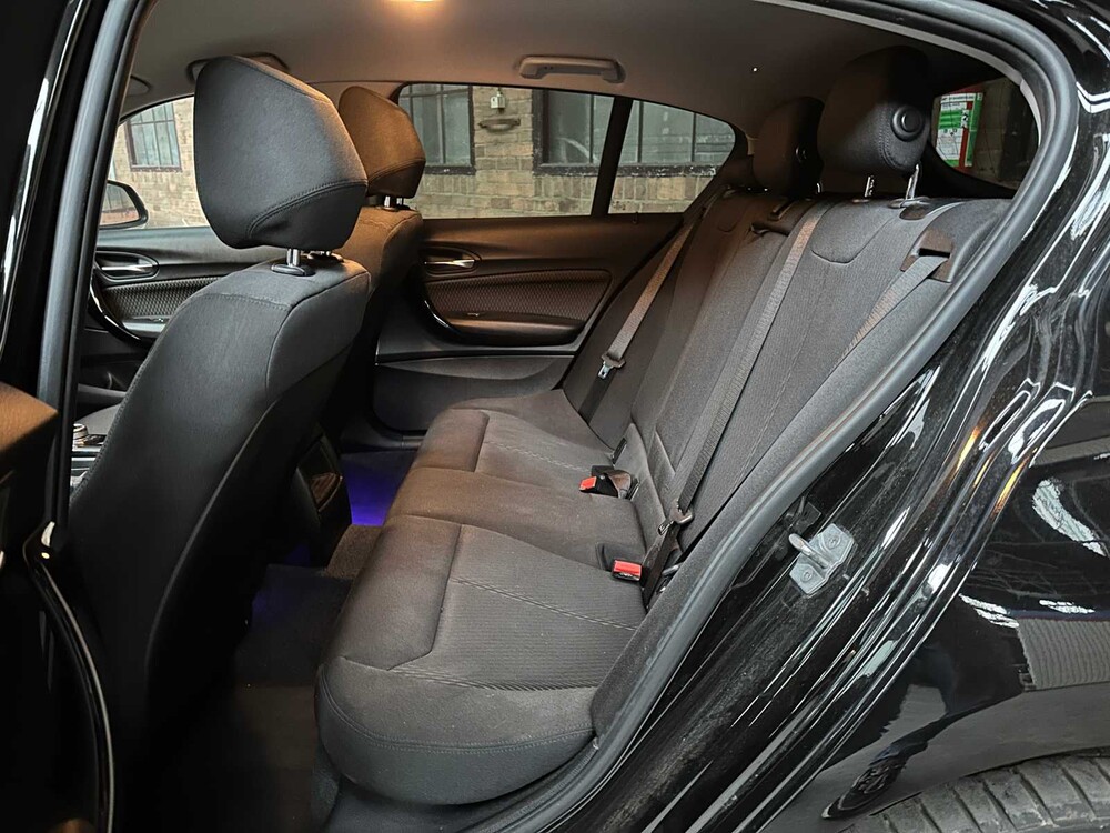 BMW 118i Corporate Lease High Executive 1-serie 136PK 2018