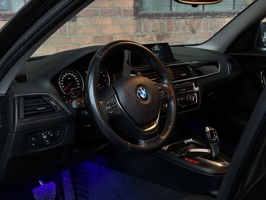 BMW 118i Corporate Lease High Executive 1-serie 136PK 2018
