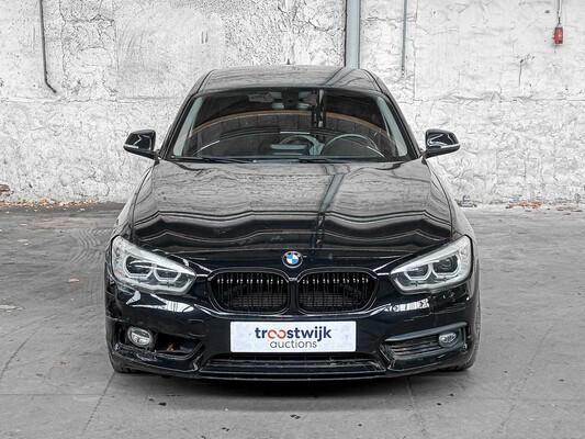 BMW 118i Corporate Lease High Executive 1-serie 136PK 2018