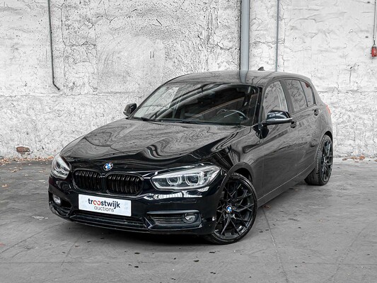 BMW 118i Corporate Lease High Executive 1-serie 136PK 2018