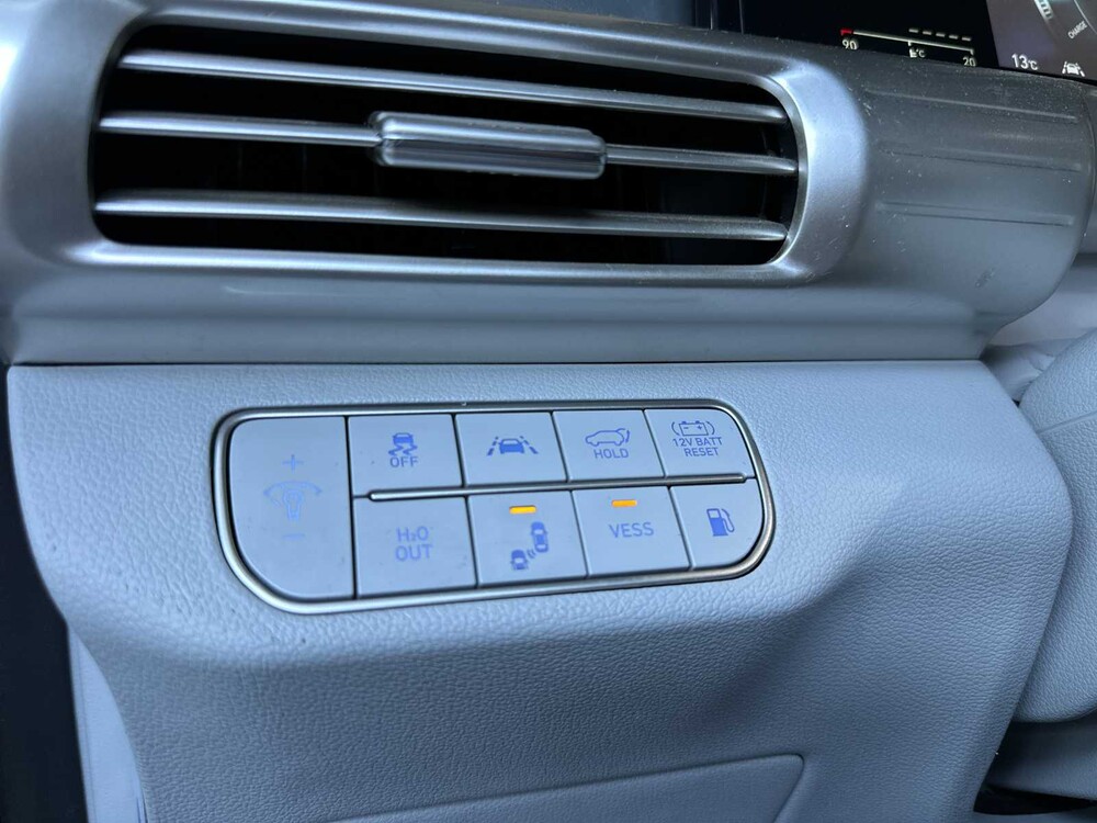 Hyundai NEXO FCEV Plus Pack 163pk 2020 (Origineel-NL), J-193-NB