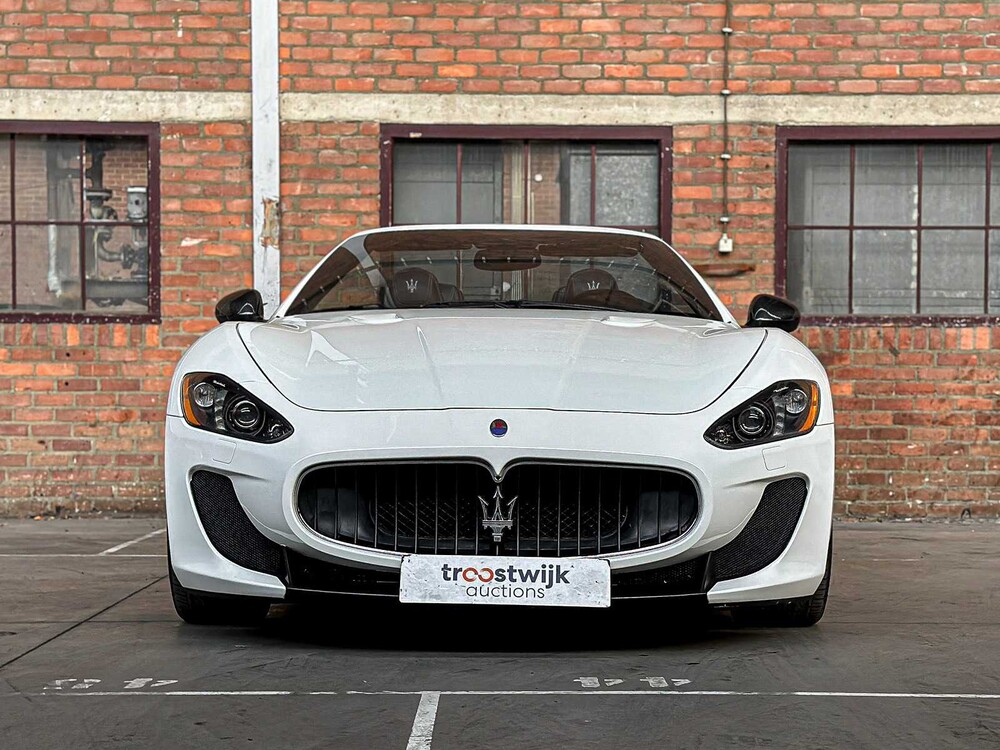 Maserati MC Stradale Gran Cabrio 4.7 V8 -MC Sportline- 460pk 2015 GranTurismo