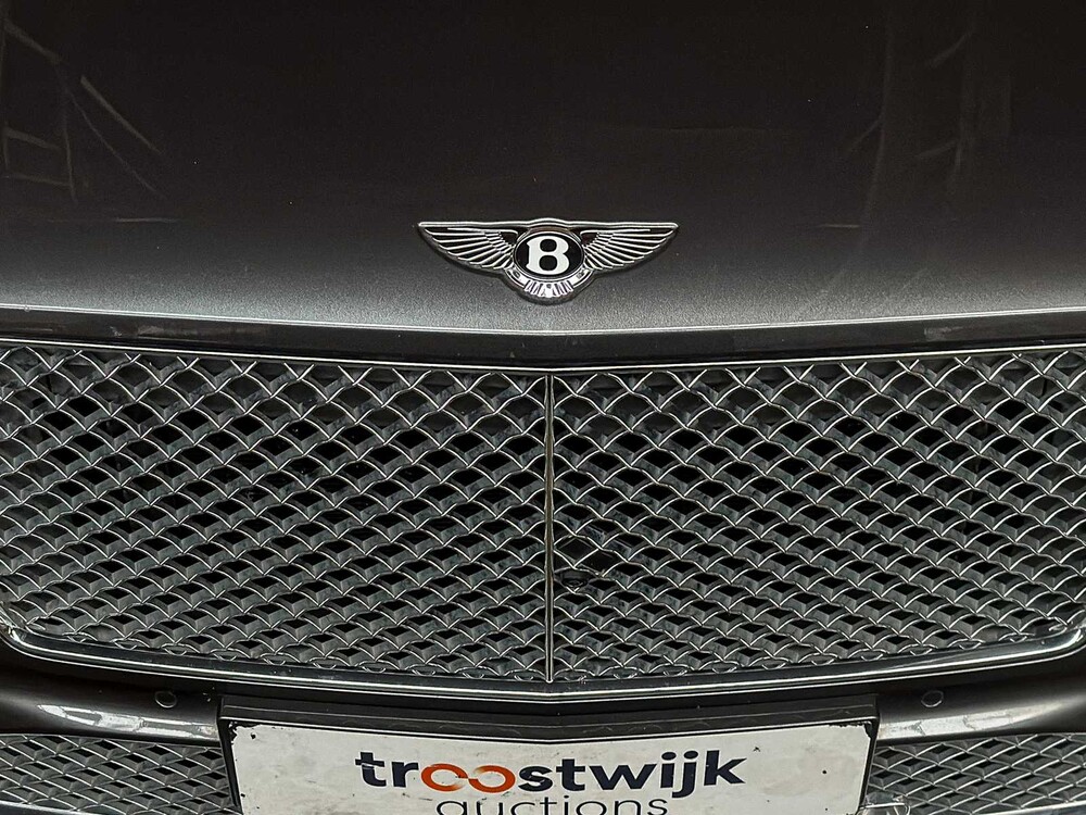 Bentley Bentayga 4.0 V8 First-Edition 550pk 2021