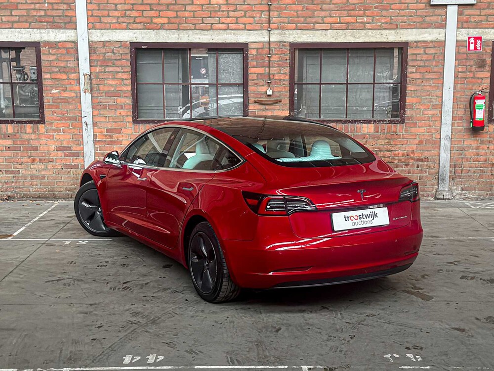 Tesla Model 3 Long Range AWD 75kWh 441pk 2019, G-003-LT