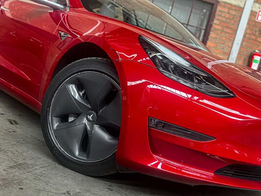 Tesla Model 3 Long Range AWD 75kWh 441pk 2019, G-003-LT