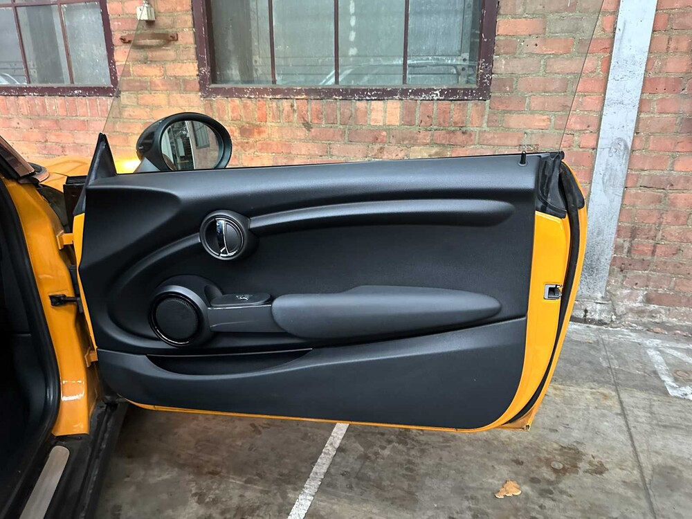 Mini Cooper Business 1.5 136pk 2016 (Origineel-NL), JF-468-B