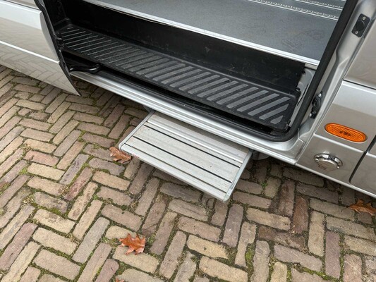Mercedes-Benz Sprinter Camper 9-Persoons VIP 190PK 2011, 46-PNV-9