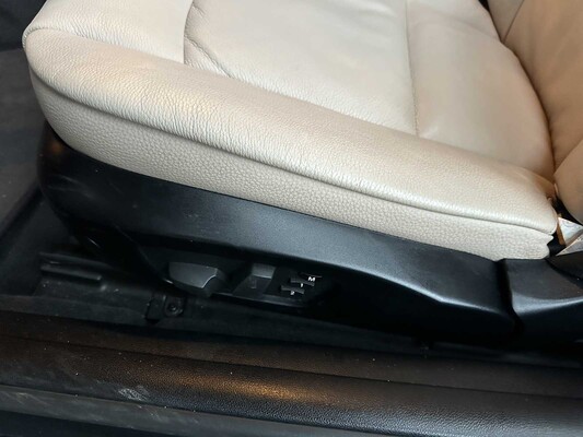 BMW 325i High Executive 217pk 2012 E93 3-serie Cabriolet, 09-TGN-9