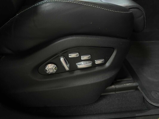 Porsche Cayenne Coupe Turbo S E-Hybrid 4.0 V8 -TECHART CARBON- 680pk 2020 (Origineel-NL), J-707-RT