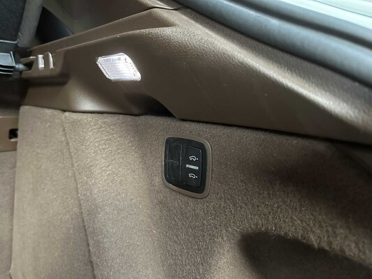 Porsche Macan GTS 3,0 V6 360 PS 2016 (69.000 km)